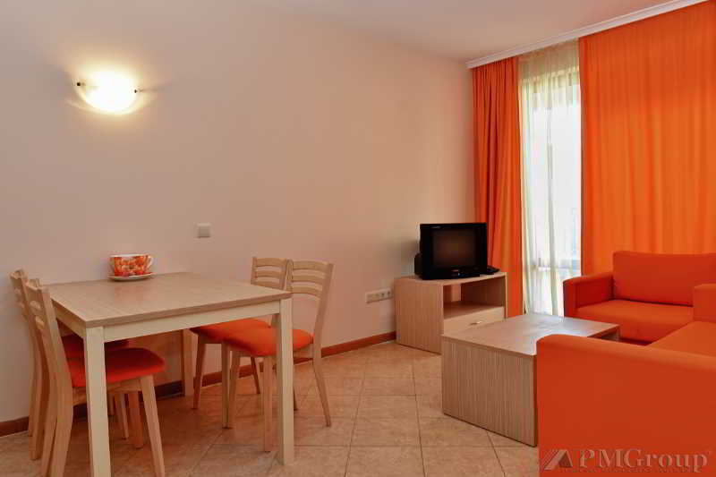Royal Sun Aparthotel Sunny Beach Exterior photo