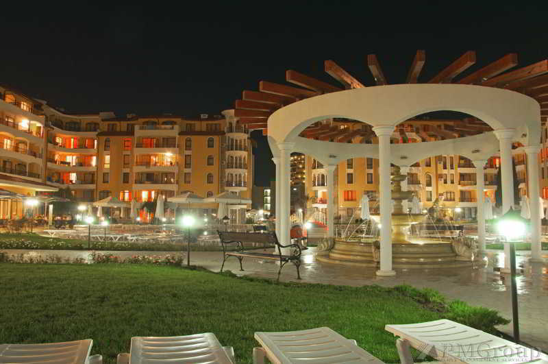 Royal Sun Aparthotel Sunny Beach Exterior photo