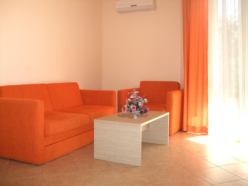 Royal Sun Aparthotel Sunny Beach Exterior photo